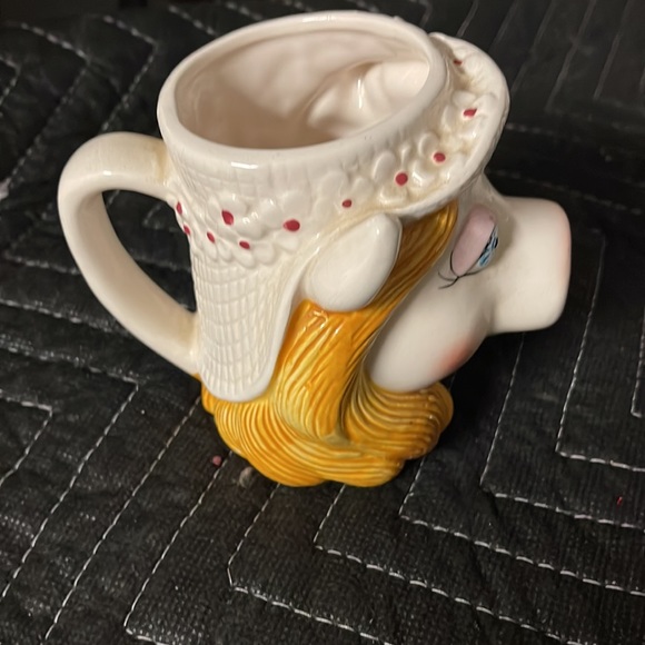 Vintage Miss Piggy mug - Picture 3 of 5